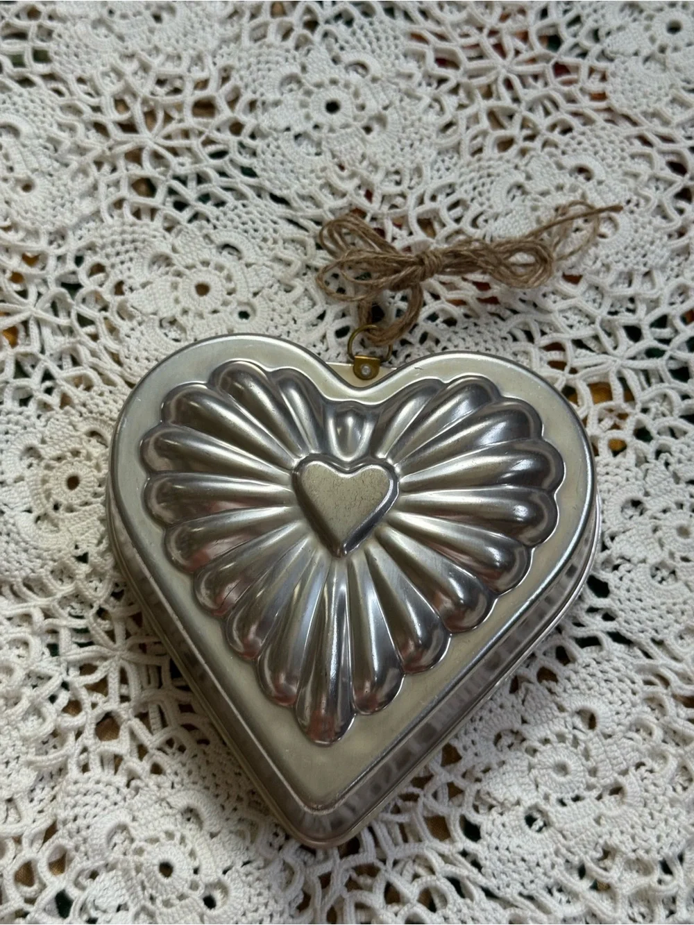Vintage Silver Heart-Shaped Decorative Tin